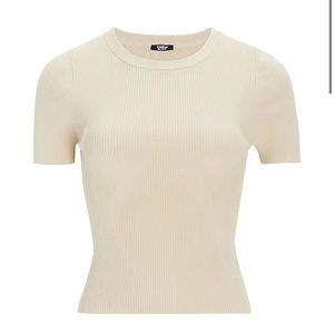 NEW! EXPRESS Body Contour Ribbed Short Sleeve Sweater Sandshell Small